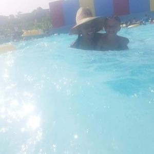 Meet your Posher, Victor manuel